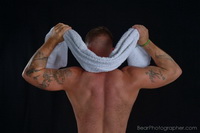 Projeto WhiteTowelMEN - Fotografia do Projeto Muscle Bear